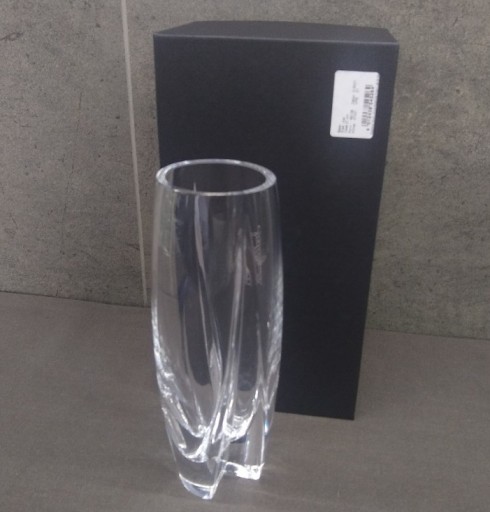 Zdjęcie oferty: Wazon Rosenthal 21 cm NOWY