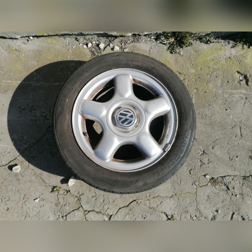 Zdjęcie oferty: Felgi Wraz Z Oponami 14 cali Volkswagen