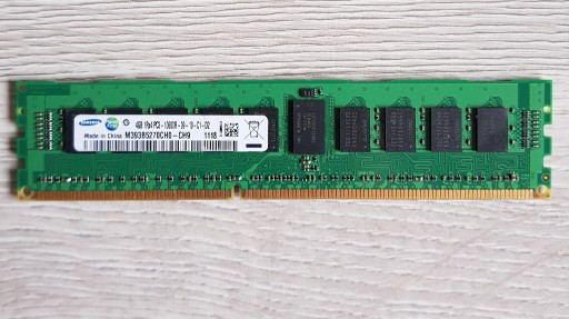 Zdjęcie oferty: Pamięć RAM SAMSUNG 4GB 1Rx4-10600R-09-10-C1-D2 