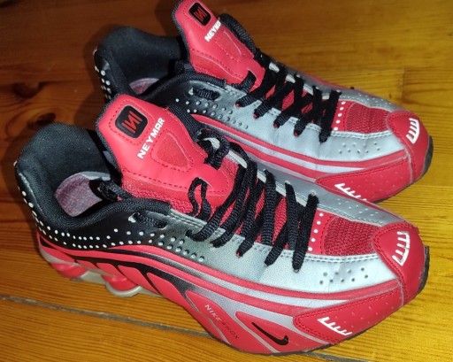 Zdjęcie oferty: Nike Shox R4 Red Neymar Jr