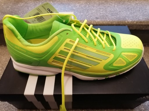 Zdjęcie oferty: Buty Adidas Feather PRO - 40 2/3