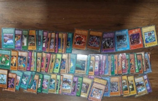 Zdjęcie oferty: Yu Gi Oh! Karty 88 sztuk