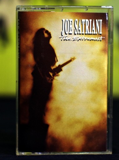 Zdjęcie oferty: Joe Satriani - The Extremist, kaseta, US