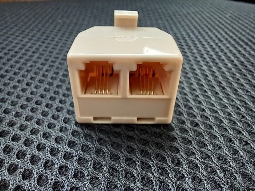 Zdjęcie oferty: Rozgałęźnik rozdzielacz telefoniczny RJ11