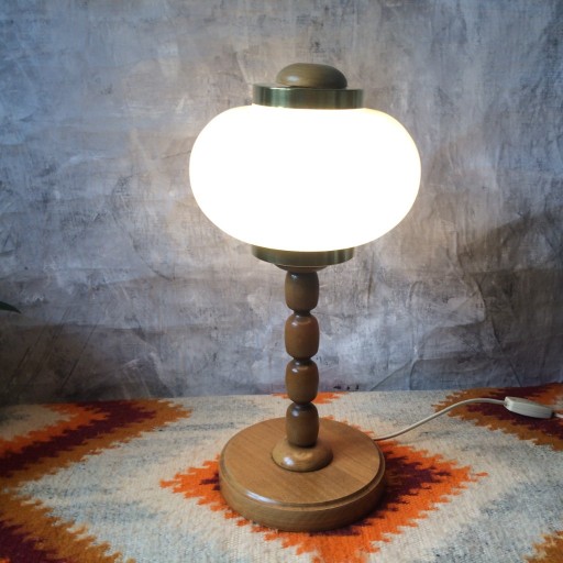 Zdjęcie oferty: Lampa na biurko do salonu stołowa PRL 70. unikat 