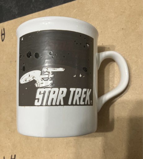 Zdjęcie oferty: STAR TREK 1992 magiczny kubek paramount pictures