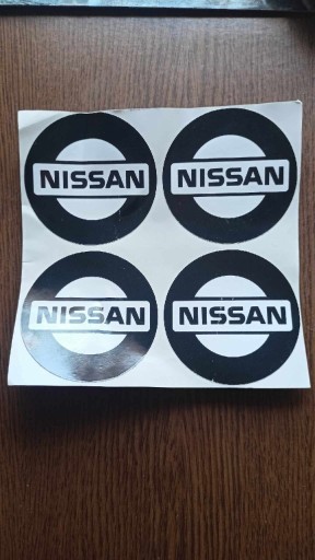 Zdjęcie oferty: Naklejki emblemat na kołpaki 59mm nissan