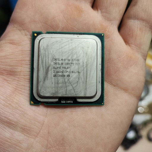 Zdjęcie oferty: Procesor Intel E7300