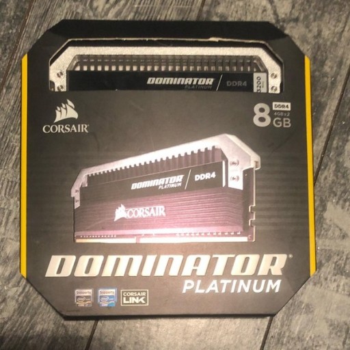 Zdjęcie oferty: Corsair Dominator Platinum DDR4 8GB (2x4) 3200MHz