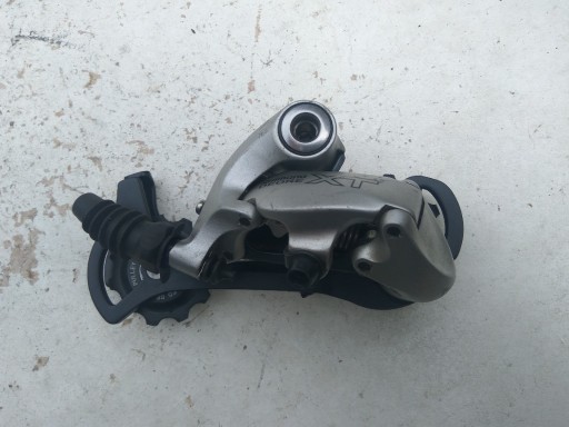 Zdjęcie oferty: Shimano Deore XT przerzutka tył RD-M750 ,9Speed 