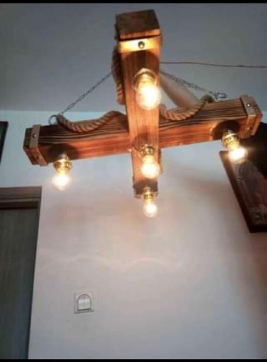 Zdjęcie oferty: Lampy drewniane ręcznie robione 
