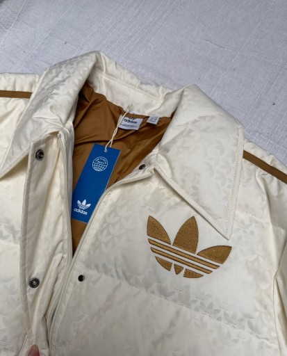 Zdjęcie oferty: Kurtka Adidas Originals oversize nowa monogram