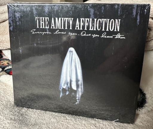 Zdjęcie oferty: The Amity Affliction - Everyone Loves You CD FOLIA