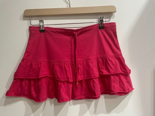 Zdjęcie oferty: H&M Czerwona spódniczka mini rozm. 38-40