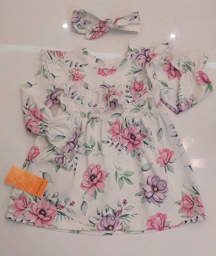 Zdjęcie oferty: Śliczna sukieneczka w kwiaty z opaską 62, 3m-ce