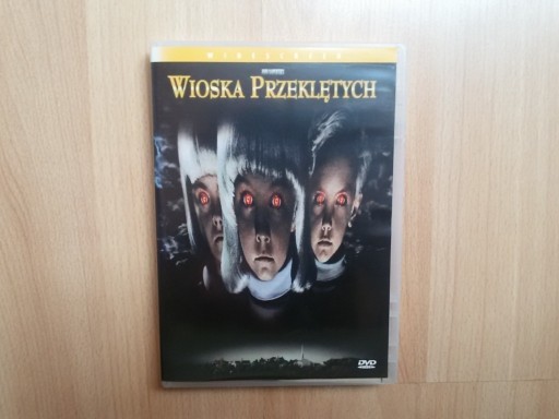 Zdjęcie oferty: WIOSKA PRZEKLĘTYCH (1995) J. Carperter, napisy PL