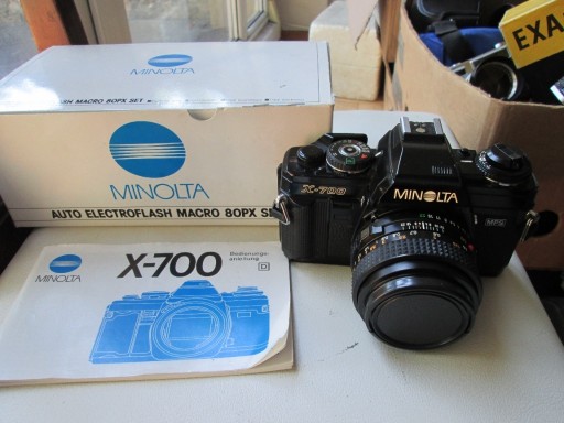 Zdjęcie oferty: APARAT MINOLTA X700 Z LAMPĄ MACRO