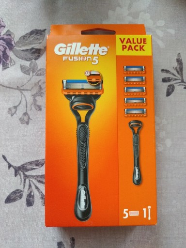 Zdjęcie oferty: Gillette Fusion5 zestaw rączka+5 ostrzy,nowe orygi