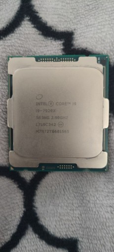 Zdjęcie oferty: Procesor Intel i9 7920x