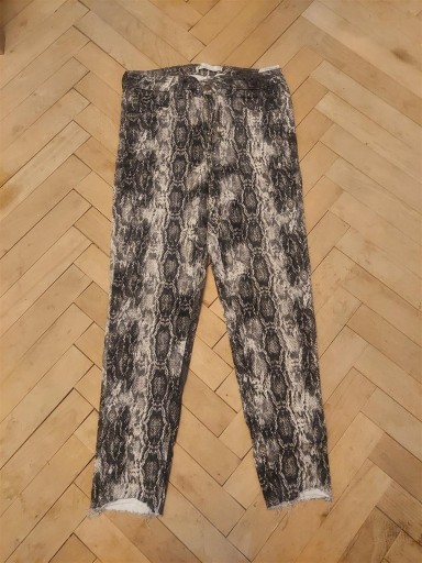 Zdjęcie oferty: Spodnie damskie Zara - Rozmiar 40, Bawełna, Długie
