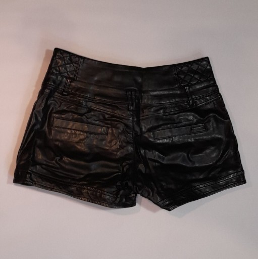 Zdjęcie oferty: Spodenki krótkie damskie czarne shorty XL