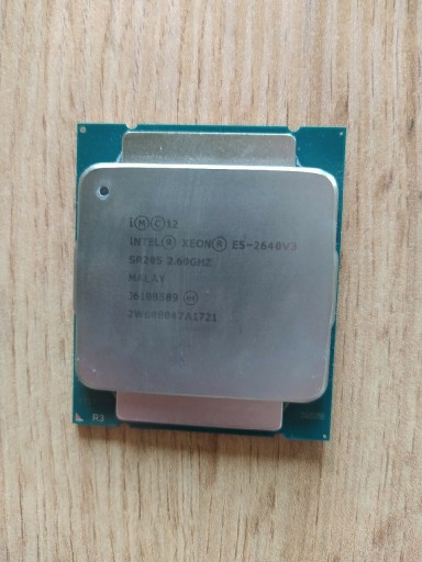Zdjęcie oferty: Procesor Intel Xeon E5-2640 V3, 8 rdzeni s2011-3