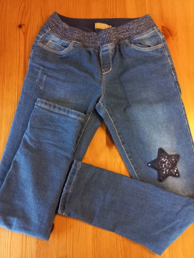 Zdjęcie oferty: SMYK spodnie jeansy z podszewką 152 DENIM