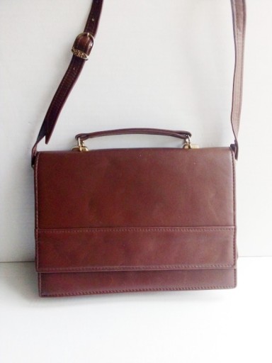 Zdjęcie oferty: brązowa torebka vintage ze sztucznej skóry 80s