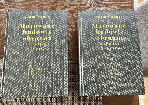 Zdjęcie oferty: Murowane budowle obronne w Polsce do XVII wieku. Tom 1-2