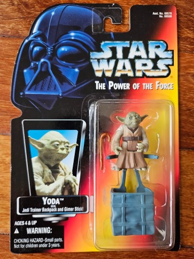 Zdjęcie oferty: Yoda Red Power of the Force 2 Star Wars