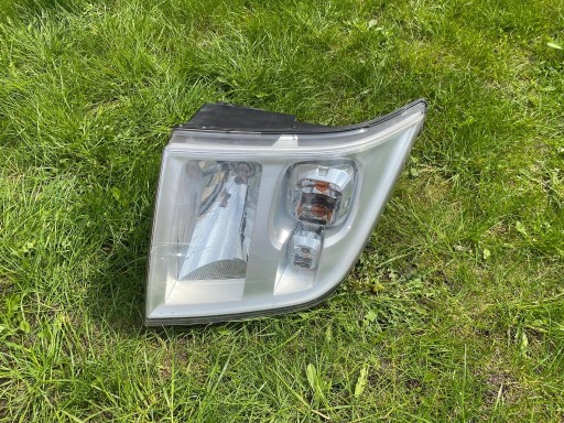 Zdjęcie oferty: FORD TRANSIT przednia lampa