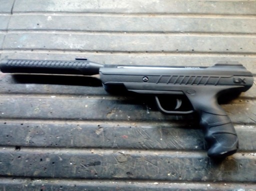 Zdjęcie oferty: Wiatrówka pistolet Trevox k.4,5 1-strzałowy