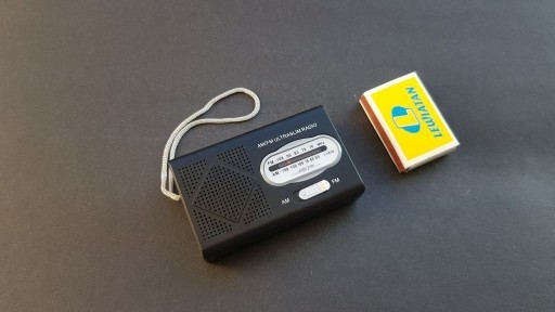 Zdjęcie oferty: Małe radyjko kieszonkowe na rynek japoński z solidnym głośniczkiem