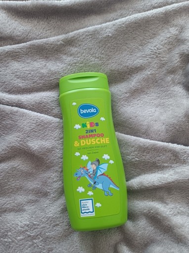 Zdjęcie oferty: Szampon i żel dla dzieci 2w1 BEVOLA KIDS DE 300ml