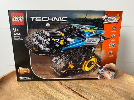 Zdjęcie oferty: LEGO Technic 42095 [NOWY]