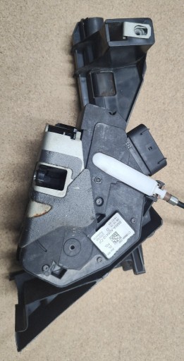 Zdjęcie oferty: Zamek drzwi prawych tylnych Ford Mondeo MK5 Liftback – BM5A-A26412-CF