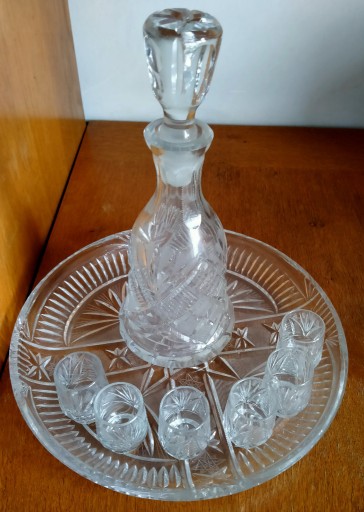 Zdjęcie oferty: Karafka kryształowa-6 kieliszków i 6 szklanek