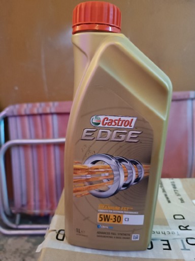 Zdjęcie oferty: Castrol Edge 5W30 LongLife Titanium FST