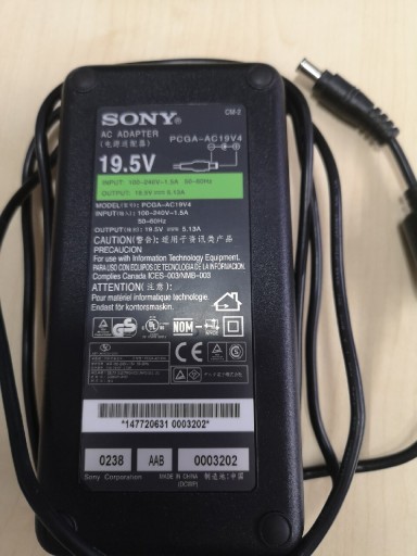 Zdjęcie oferty: Oryginalny zasilacz Sony  PCGA-AC19V4