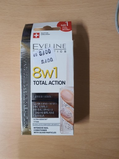 Zdjęcie oferty: ODŻYWKA DO PAZNOKCI Z DROBINKAMI SREBRA EVELINE 8W1