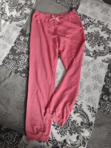 Zdjęcie oferty: Lc waikiki spodnie dresowe r. 140/146 