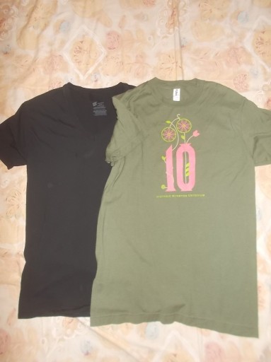 Zdjęcie oferty: 2 T-shirty męs. z USA r.M LIKWIDACJA