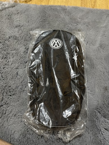 Zdjęcie oferty: Pokrowiec na olej logo VW.