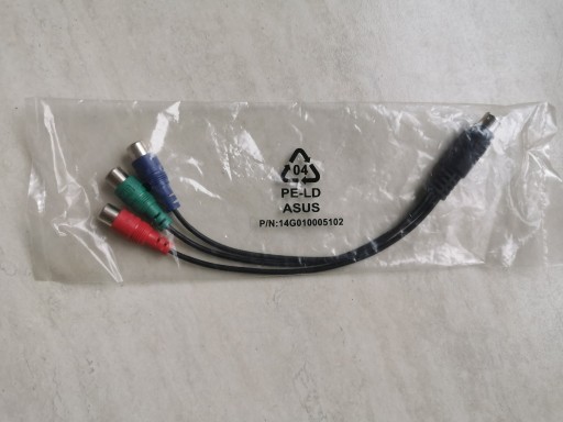 Zdjęcie oferty: Asus Adapter sVideo - 3RCA p/n: 14G010005102 nowy,