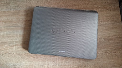Zdjęcie oferty: Laptop Sony VAIO VGN-NR32L | sprawny, dobry stan