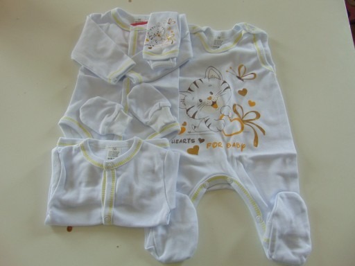 Zdjęcie oferty: nowy r.56 zestaw 5- elementów wyprawka do szpitala biała złota super jakość