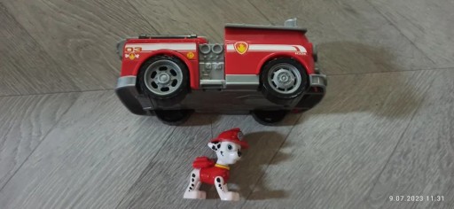 Zdjęcie oferty: Wóz strażacki z figurką Marshall - Psi Patrol