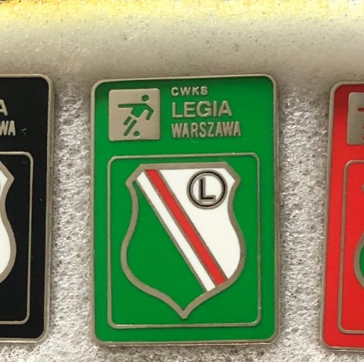 Zdjęcie oferty: Legia Warszawa „liga PRL„ odznaka na pin