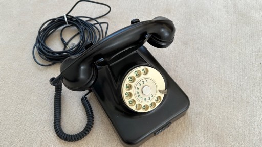 Zdjęcie oferty: Telefon przewodowy vintage, retro