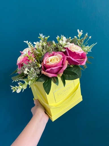 Zdjęcie oferty: Luxusowy duży Flower Box kompozycja róże HIT CENA 